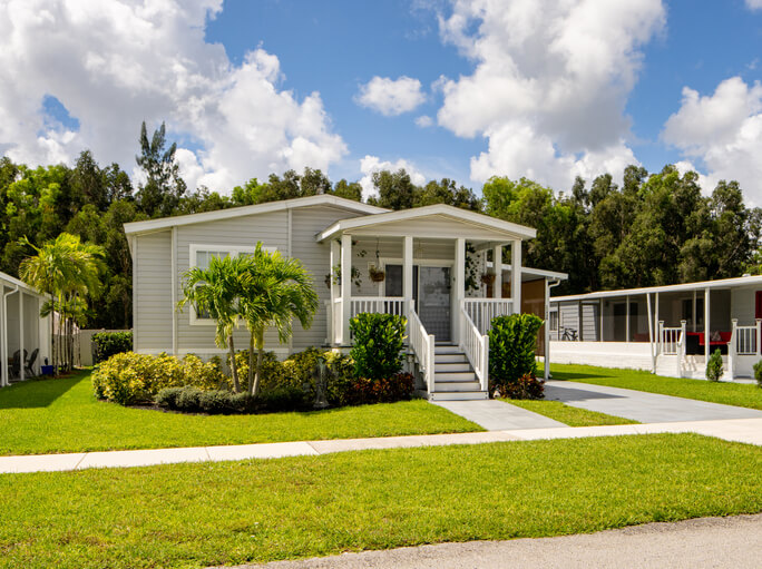are mobile homes easy to maintain