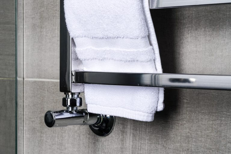 10 Best RV Towel Rack Options for Your Bathroom Space