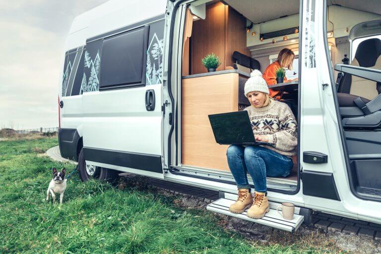 7 Key Pros and Cons of RV Living: Find Out If It’s for You