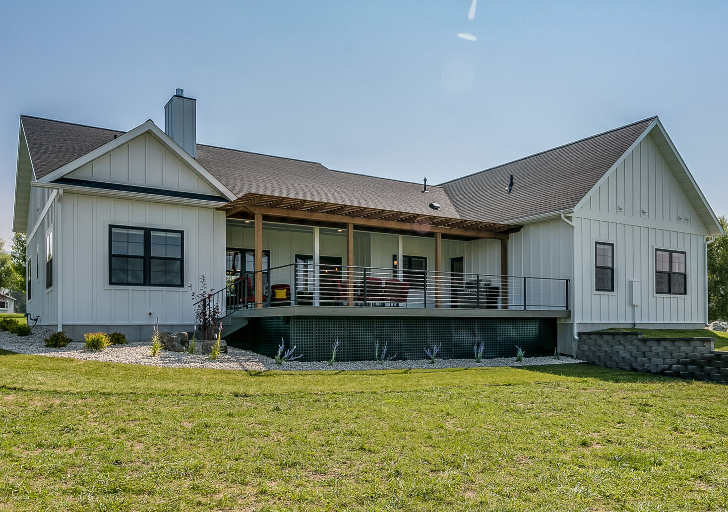 is a vapor barrier necessary under a mobile home