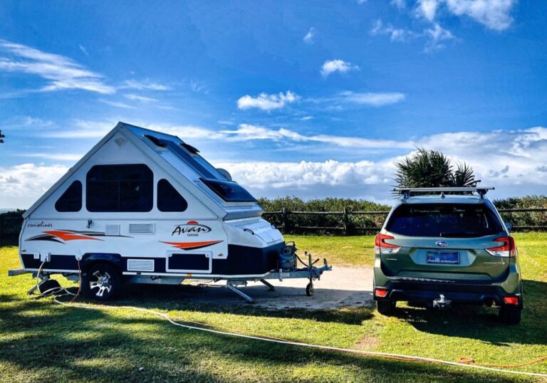11 Ways to Build a Winter-Ready RV: Stay Cozy Without Breaking the Bank