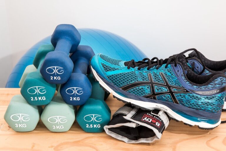 10 Best Portable Weights for Tiny Houses That Maximize Every Inch