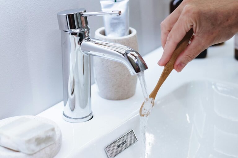 10 Best Water Conservation Strategies for Tiny Home Residents That Save Without Sacrifice