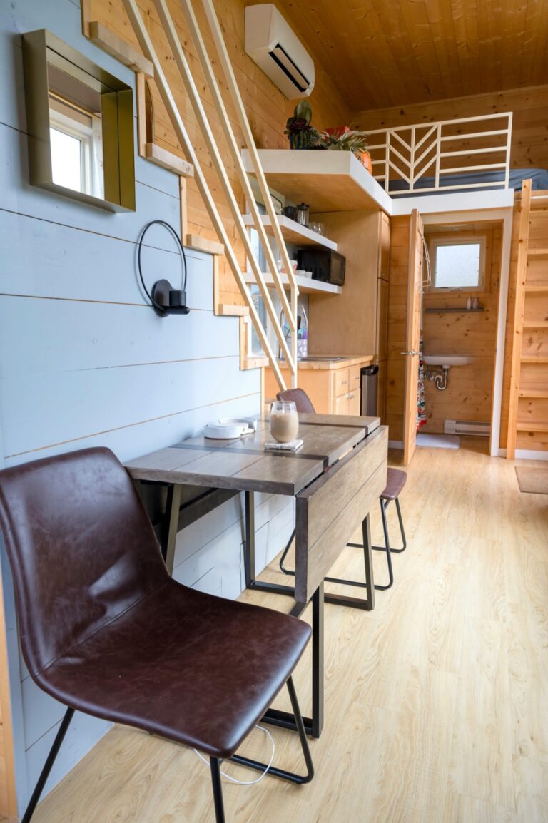 11 Tiny House vs Apartment Living Pros & Cons That Simplify Your Choice