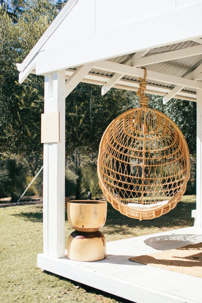 11 Ways to Create a Shaded Outdoor Workspace That Maximizes Every Inch