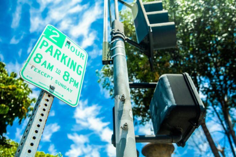 12 City Overnight Parking Secrets That Save You Time & Money