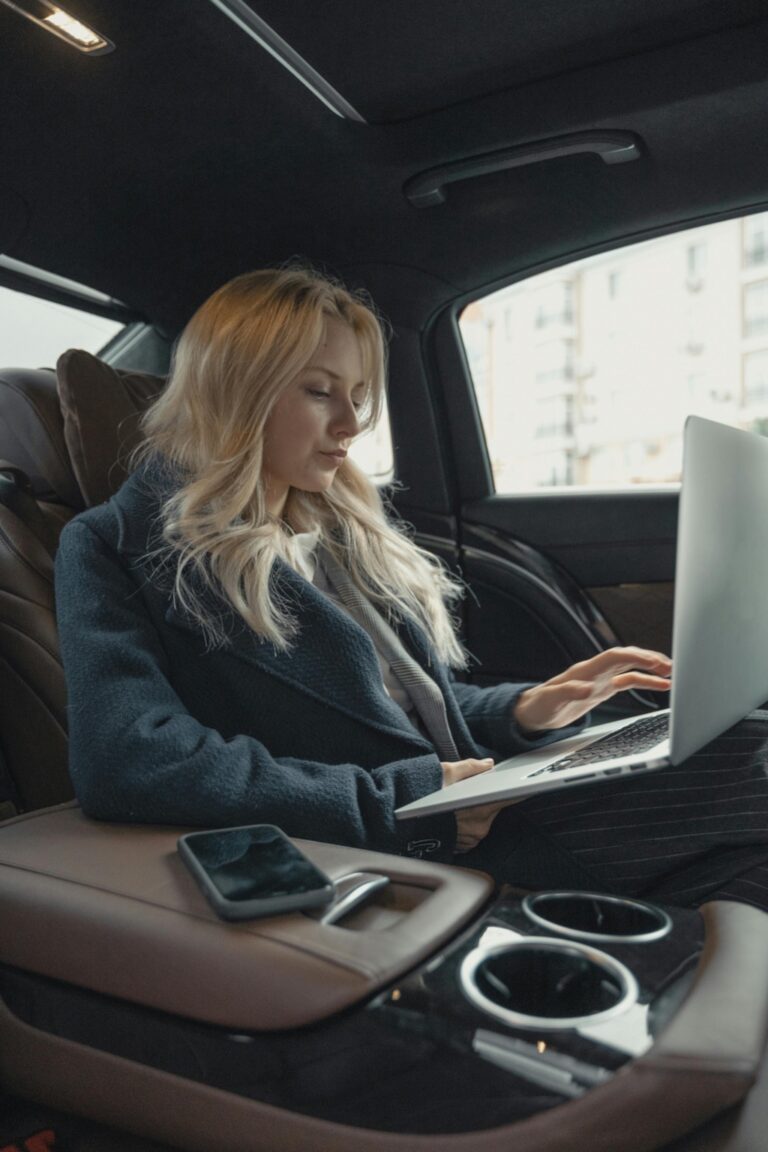 12 Innovative Mail Strategies Nomads Swear By While Traveling
