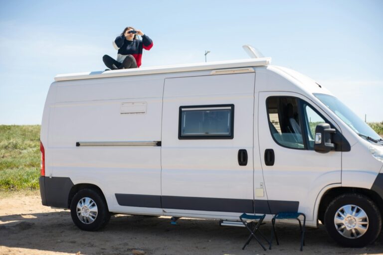 7 Best Mail Forwarding Services for RV Owners That Enable Location Freedom