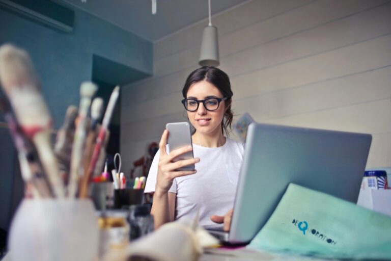 11 Internet Routine Tips Digital Nomads Swear By for Reliable Road Connection