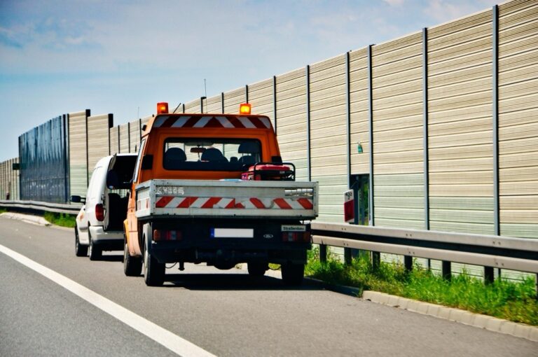 5 Best Road Safety Kits for RV Travelers That Ensure Peace of Mind