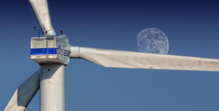 7 Wind Energy Options for Tiny Home Living That Power Self-Reliance