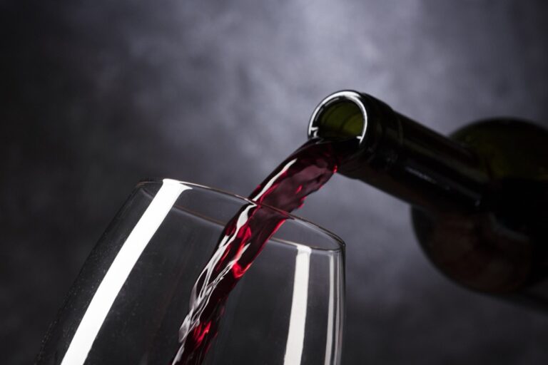 5 Best Compact Wine Coolers for Small Spaces That Maximize Every Inch