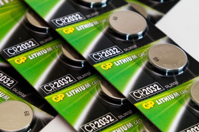 7 Innovative Battery Storage Solutions for RVs: Power Your Off-Grid Dreams