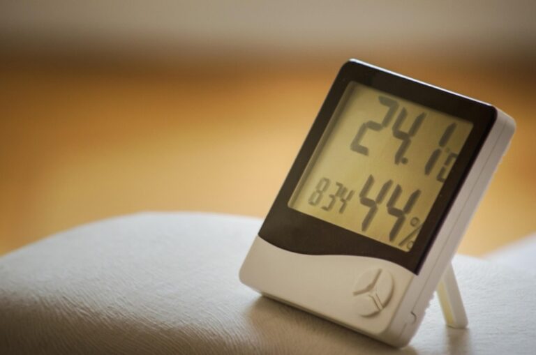 7 Ways to Optimize Insulation for Reducing Humidity: Save Without Sacrifice