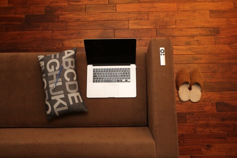 7 Technology Solutions for Finding Tiny Home Parking: Nomads Swear By