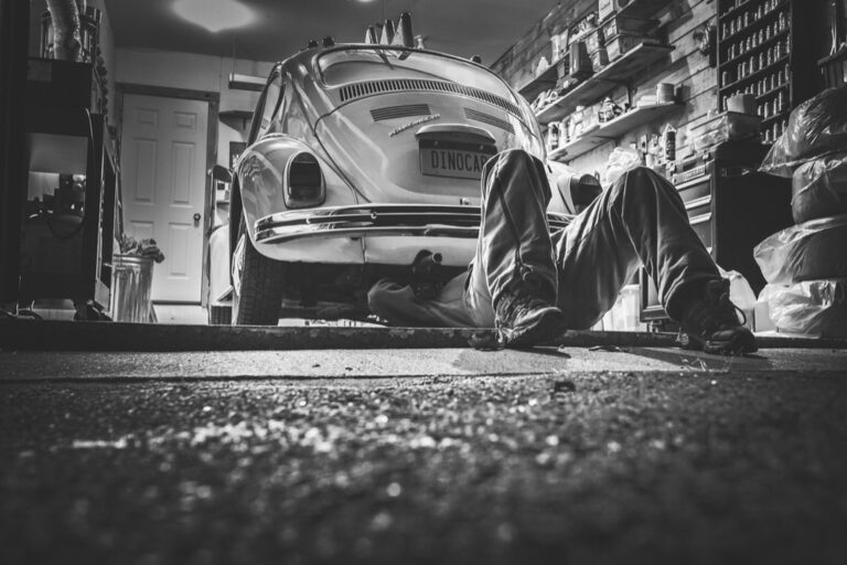 7 Pros and Cons of Professional vs DIY Suspension Repairs: Save or Splurge?