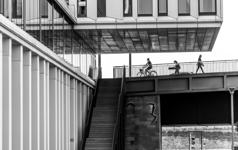 7 Ways to Design Travel Itineraries Around Vehicle Restrictions That Locals Swear By