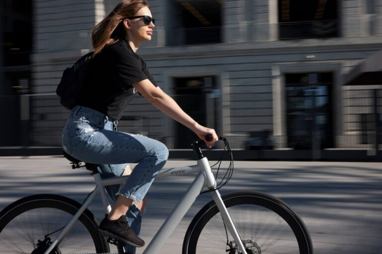 7 Best Eco-Friendly Fueling Options for Travelers That Lower Your Footprint