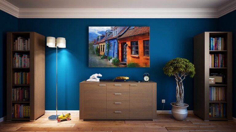 10 Wall-Mounted Furniture Ideas for Small Spaces That Maximize Every Inch