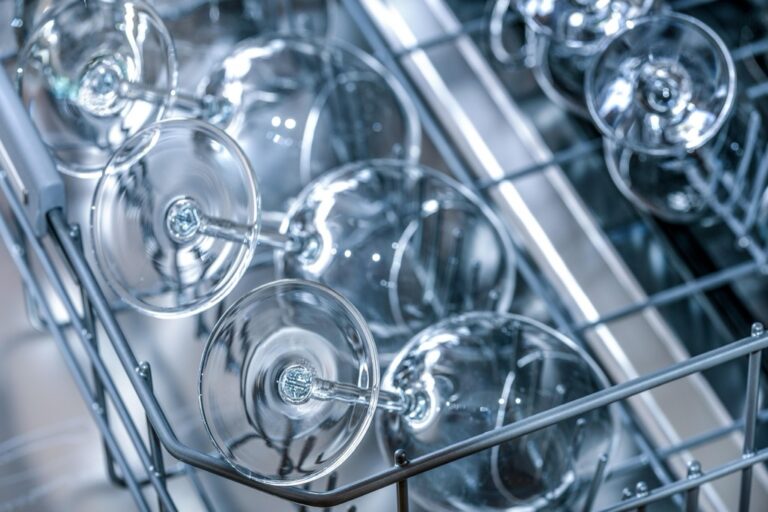 5 Best Small Dishwashers for Alternative Living That Maximize Every Inch