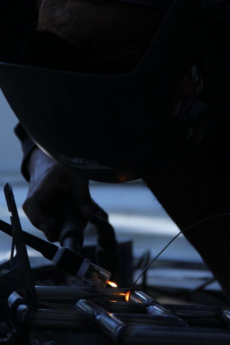 7 Essential Safety Tips for Mobile Workshop Setups: Maximize Protection