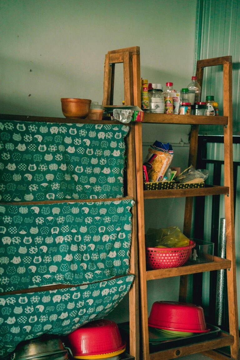7 Best Containers for Food Storage in Tiny Homes That Maximize Every Inch
