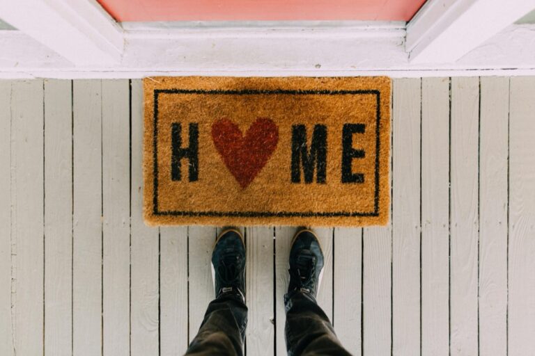 5 Best Weatherproof Mats for RV Entryways That Keep Dirt Outside
