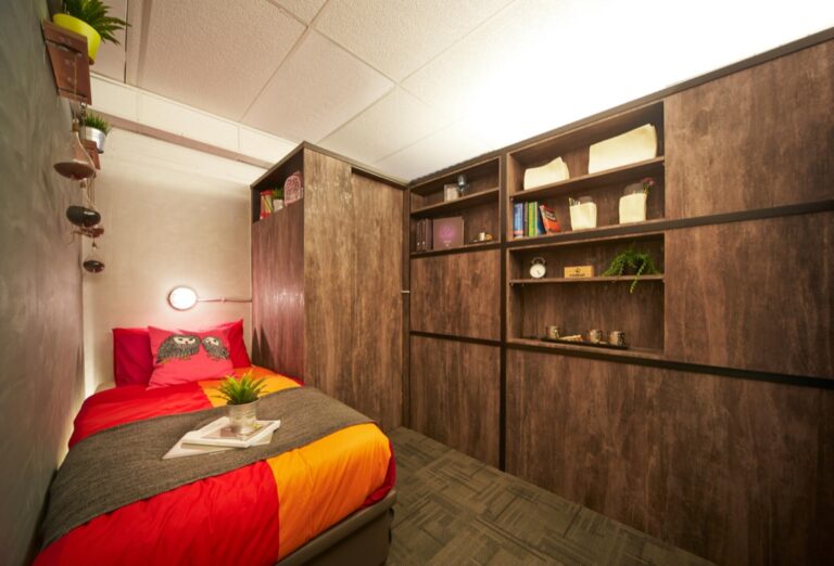 7 Corner Space Utilization Ideas for Tiny Apartments That Maximize Every Inch