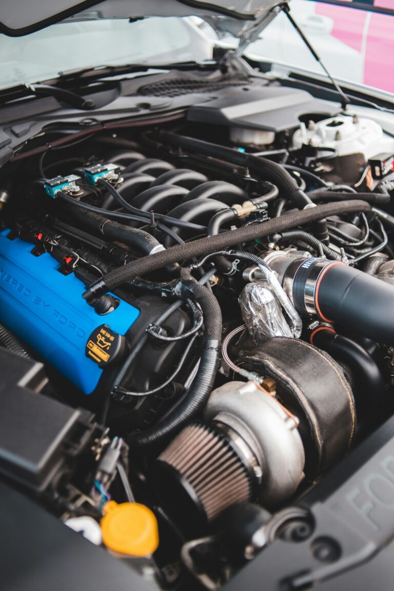7 Ways to Balance Weight Distribution with Battery Storage | Maximize Efficiency