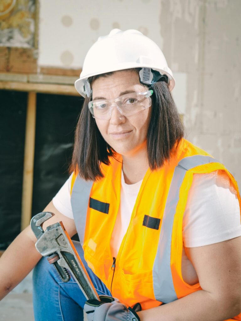 7 Best Tools for Plumbing in Confined Spaces That Save Your Sanity