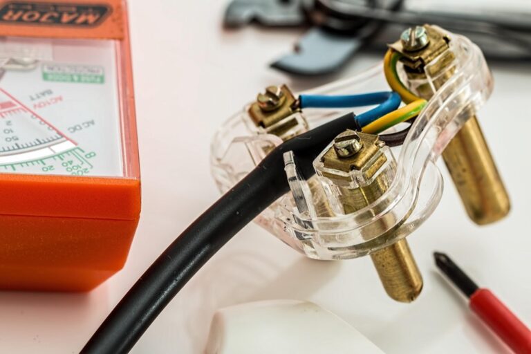 7 Electrical Code Requirements for Small Space Wiring That Maximize Every Inch