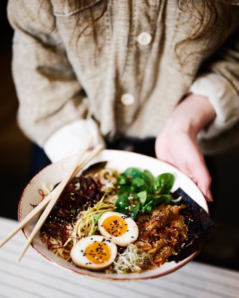 7 Winter Comfort Foods for Small Kitchens That Maximize Every Inch