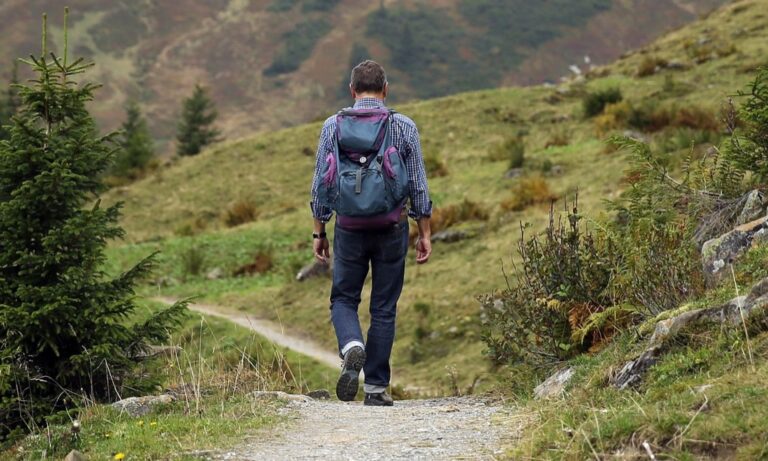 7 Ways to Maintain Control on Steep Descents That Build Confidence