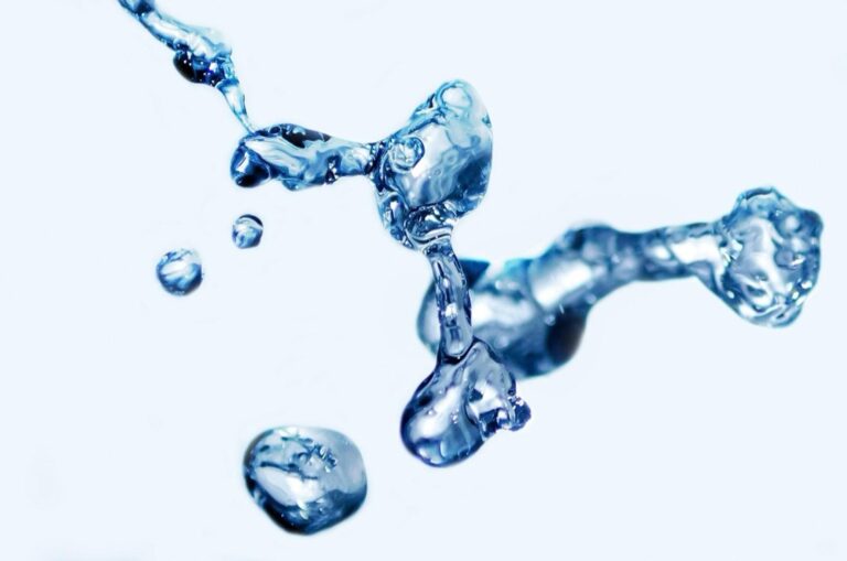 7 Effective Water Management Strategies for Van Lifers That Support Self-Reliance