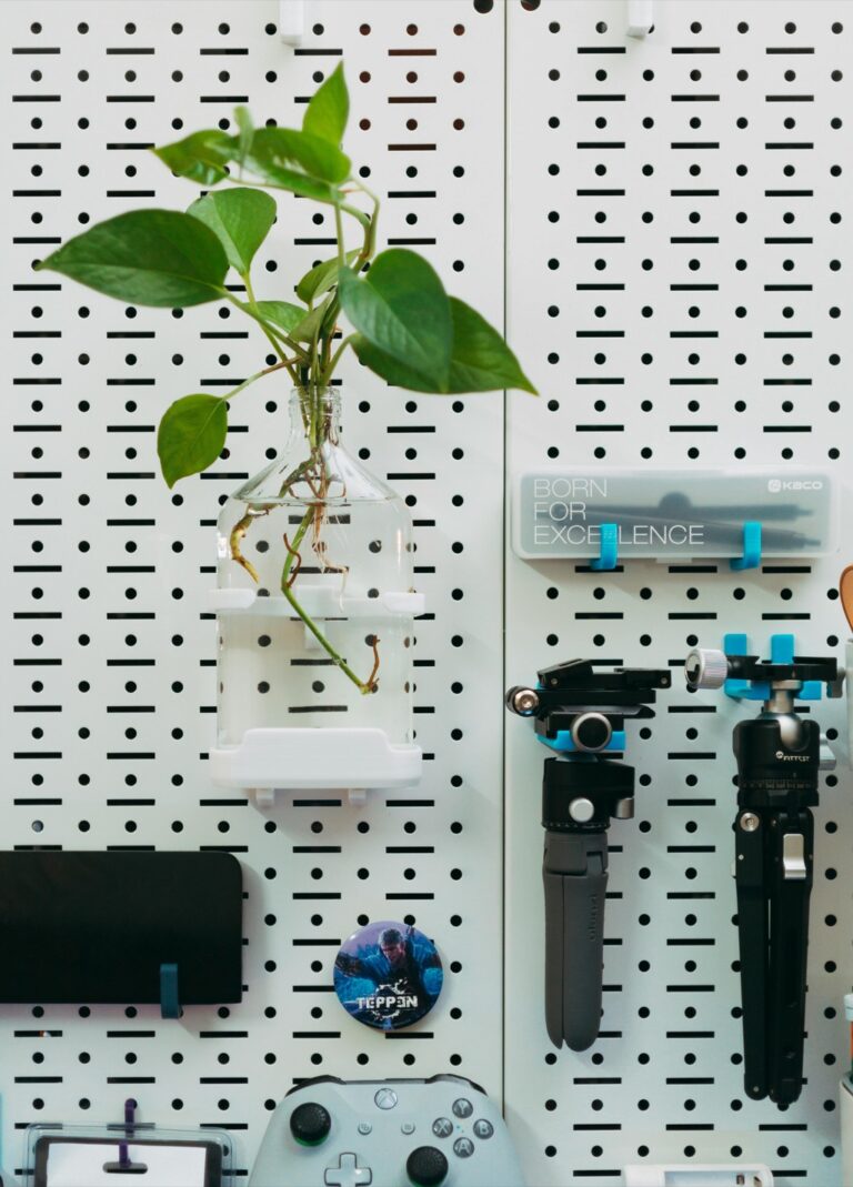 7 Ways to Maximize Vertical Space for Tech Organization That Declutter Your Life