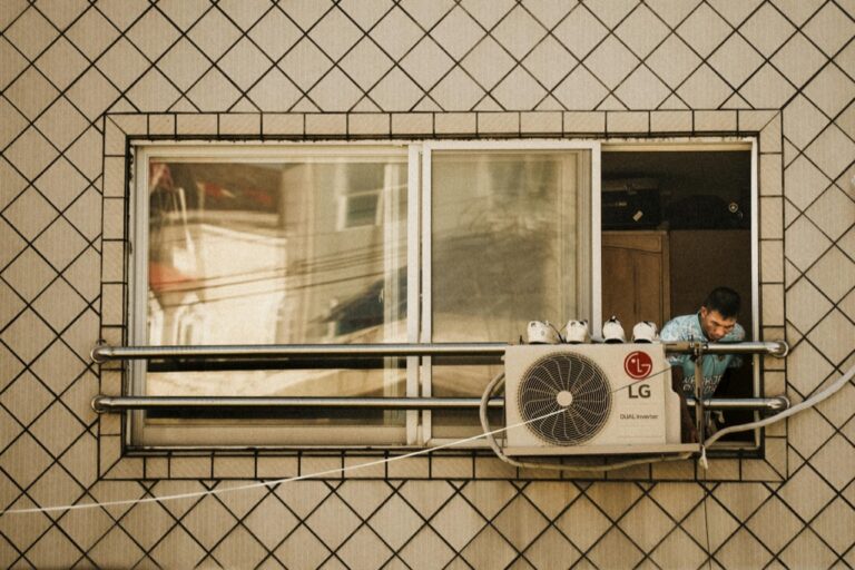 7 Unique Air Filtration Ideas for Alternative Housing That Support Self-Reliance