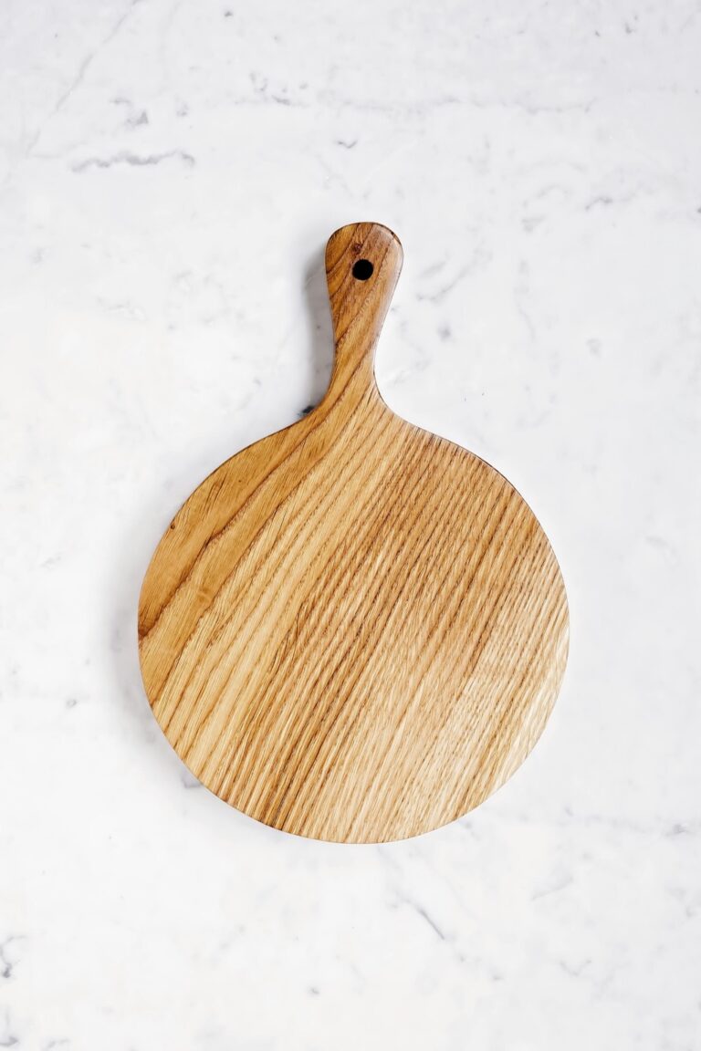 7 Essential Kitchen Tools for Minimalist Cooking That Declutter Your Life