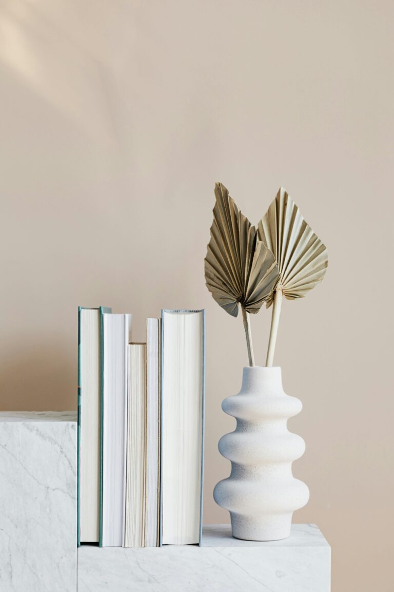 7 Wall-Mounted Book Storage Ideas for Tiny Apartments That Maximize Every Inch