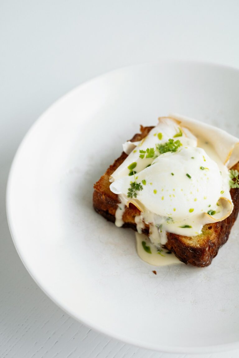 7 Easy Recipes for Kitchens with Limited Tools That Maximize Every Inch
