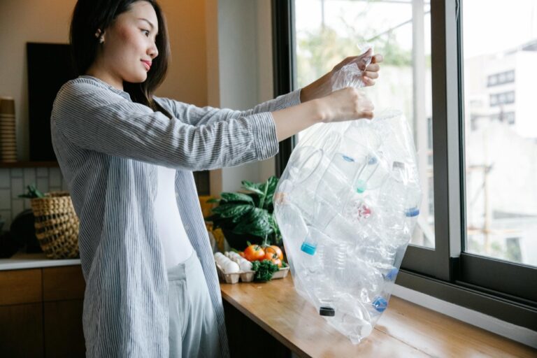 7 Greywater Reuse Systems for Urban Tiny Homes That Maximize Every Inch