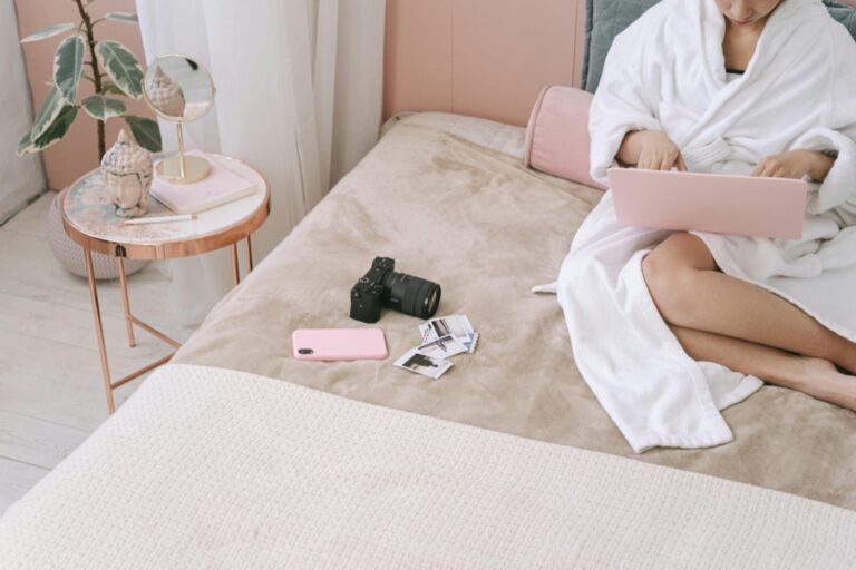 7 Tips for Optimizing Living Space for Work and Travel That Maximize Every Inch