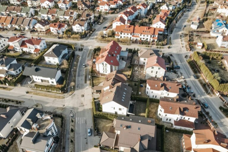 7 Unique Strategies for Temporary Tiny Home Placement That Enable Freedom