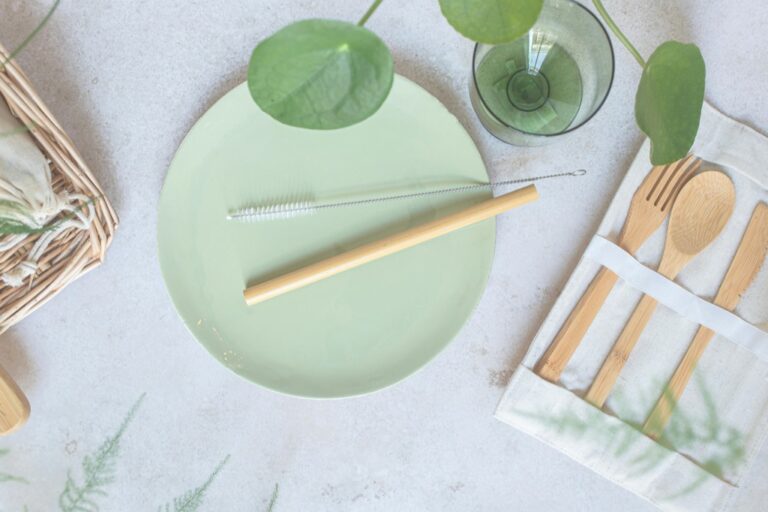 7 Tips for Selecting Eco-Friendly Paint for Tiny Living That Maximize Every Inch