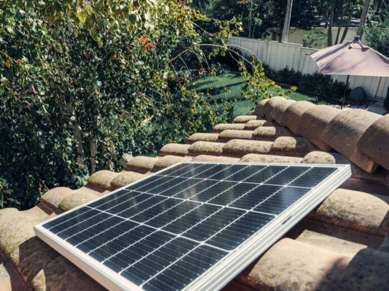 7 Best Solar Panel Brands for Compact Living That Maximize Every Inch