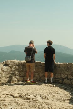 6 Best Camera Bags For Traveling Photographers In RVs Nomads Swear By