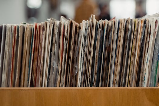 7 Best Small Diy Projects For Music Storage In Apartments That Double As Decor