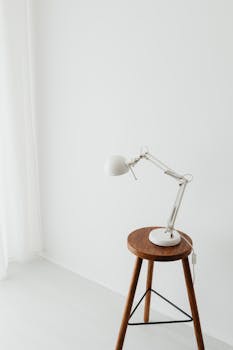 6 Best Adjustable Desk Solutions For Apartments Maximize Every Inch